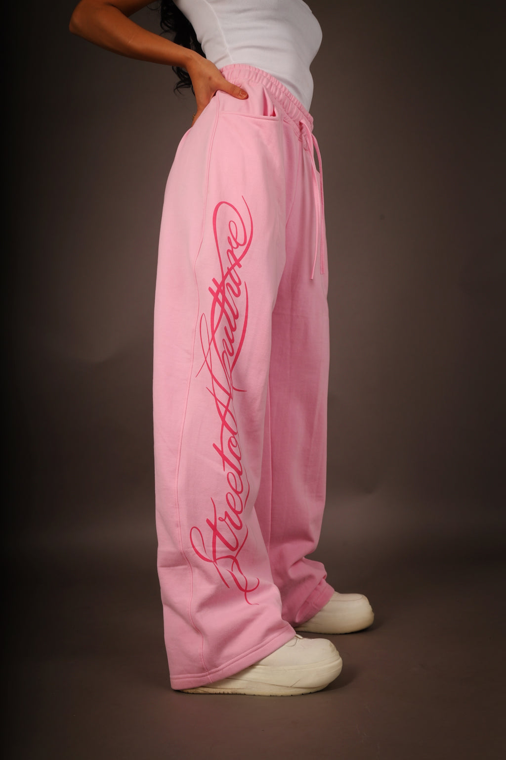 Soft pink baggy fit