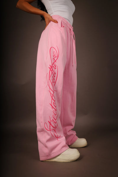 Soft pink baggy fit