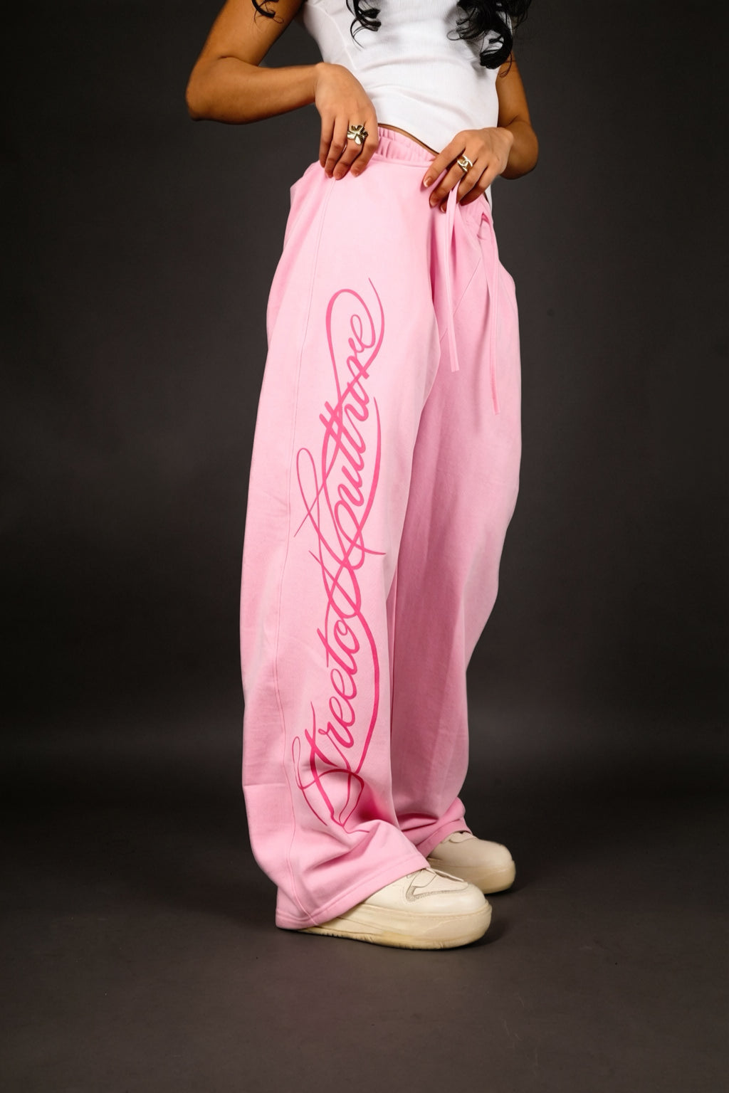 Soft pink baggy fit