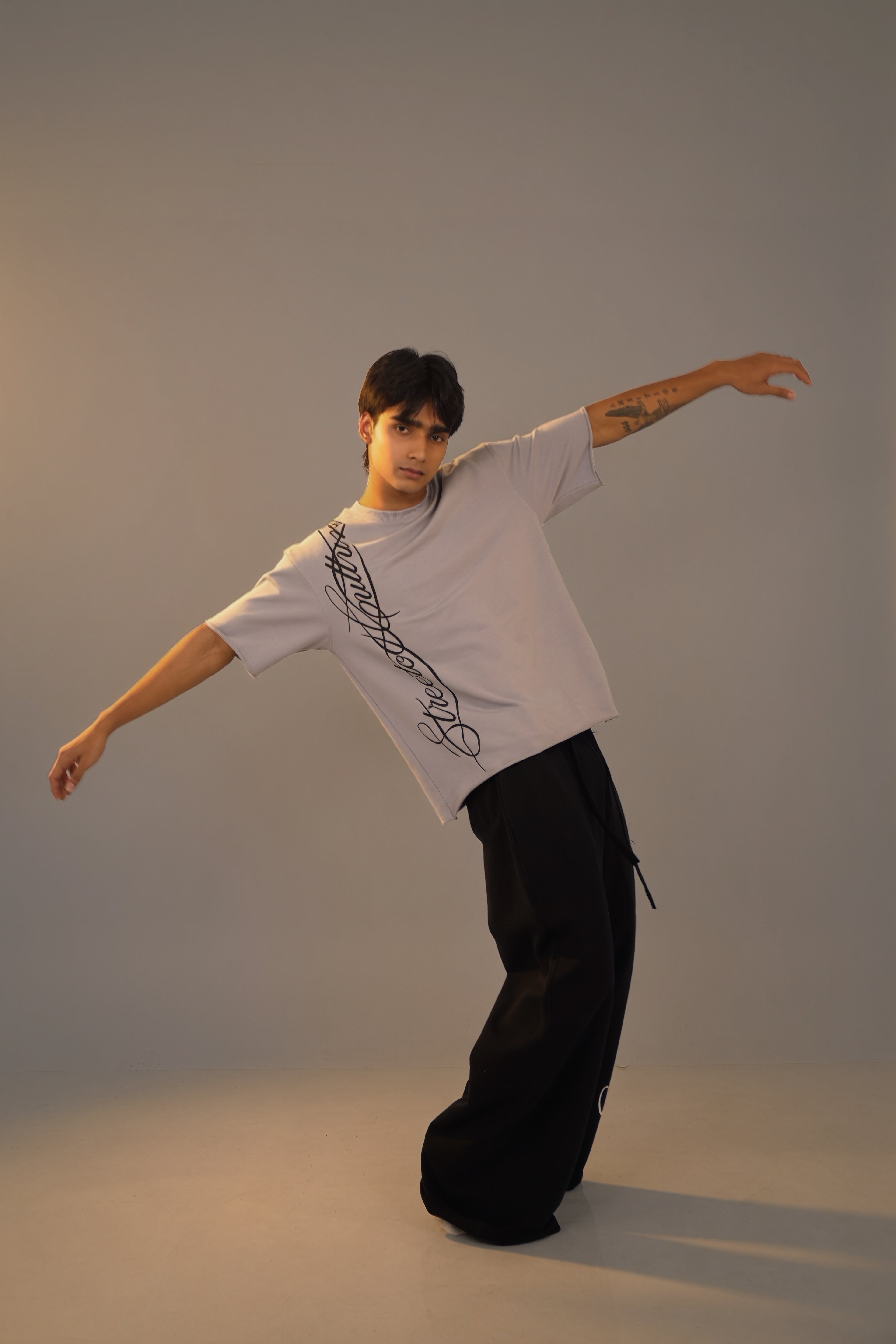 signature drift tee