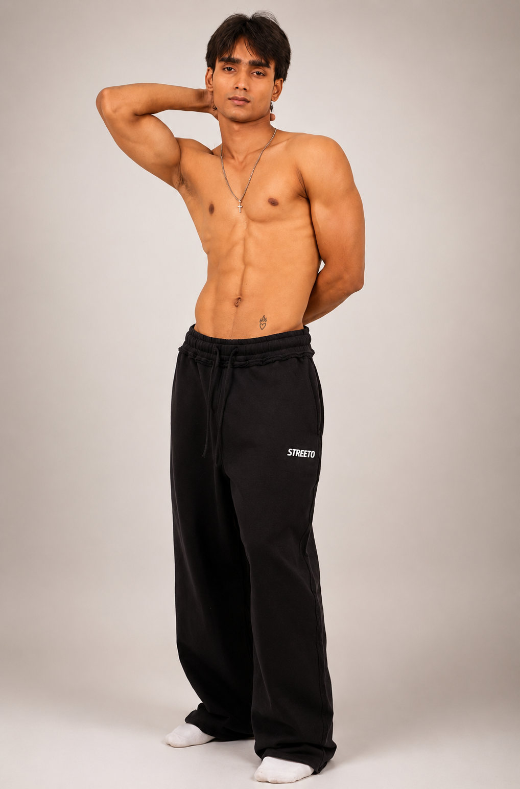 STREETO essential relax fit track pants