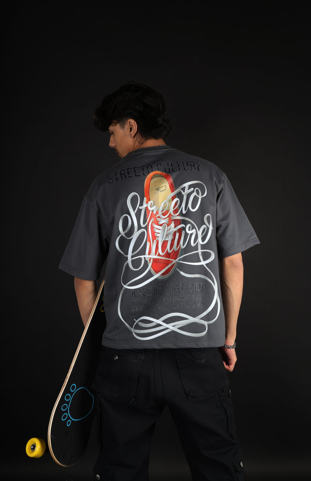 Streeto heritage sneaker tee