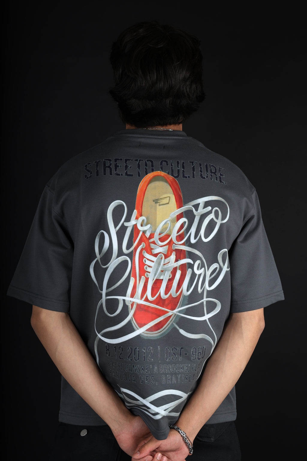 Streeto heritage sneaker tee